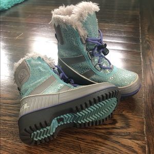 Sorel Kids Snow Boots - Aqua and Gray